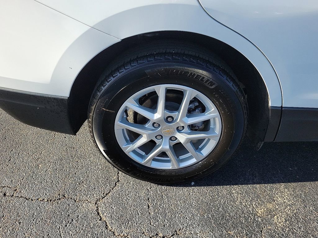 Used 2023 Chevrolet Equinox LT image 7