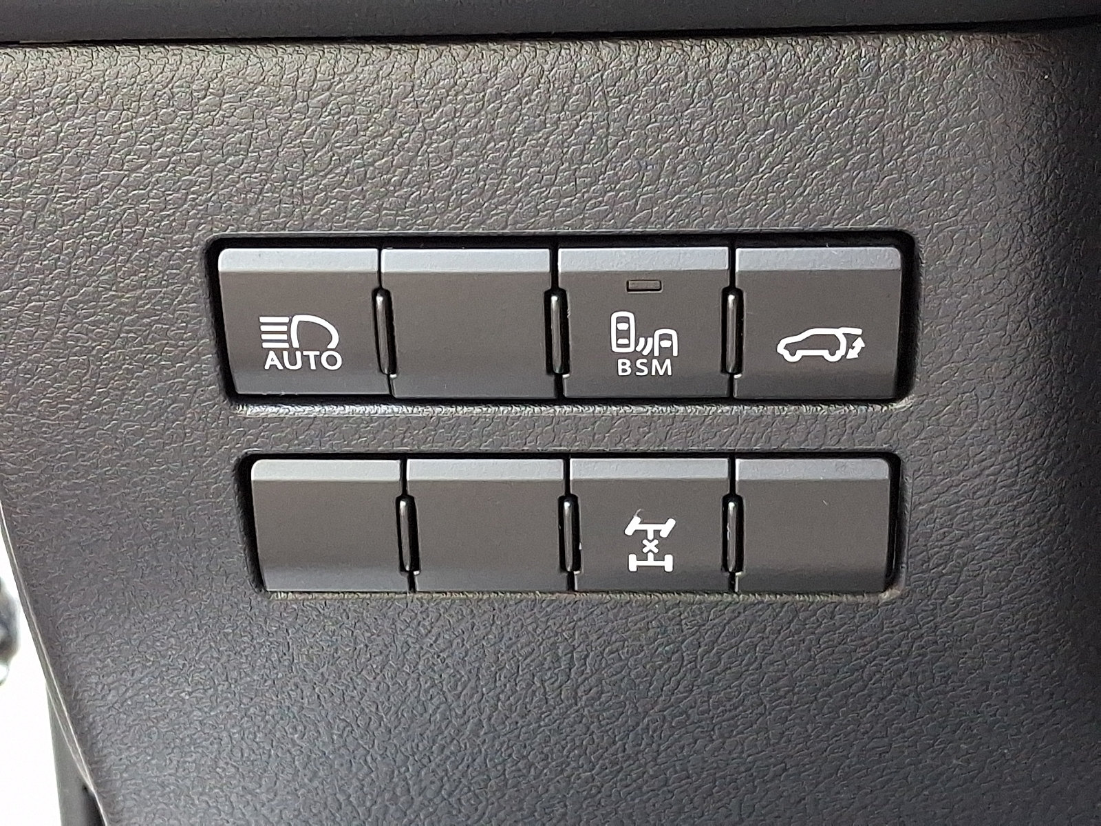 Used 2018 Lexus NX 300 AWD w/ Comfort Package image 27