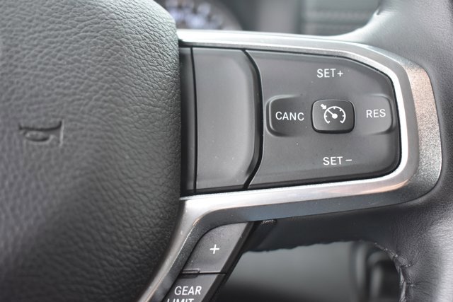Used 2024 RAM 3500 Laramie AWD/4WD image 23
