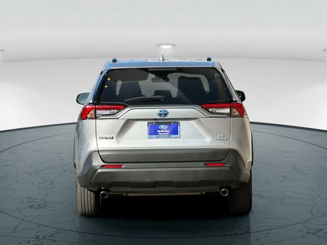 Used 2023 Toyota RAV4 LE AWD/4WD image 5
