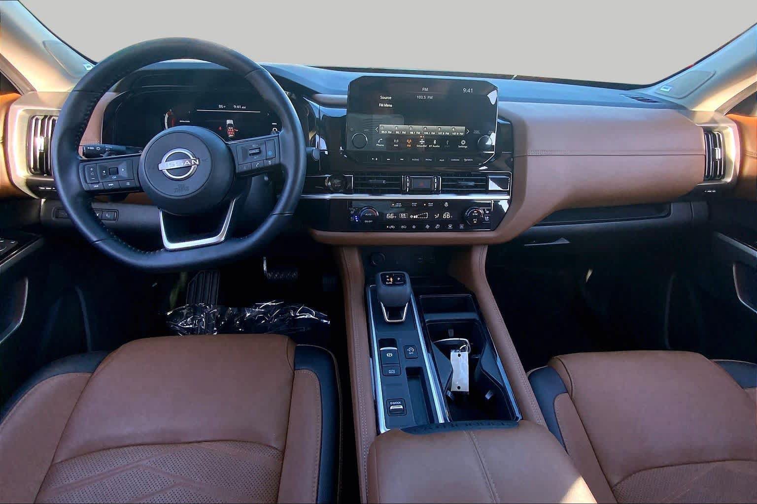 Used 2025 Nissan Pathfinder Platinum w/ Cargo Package FWD image 14