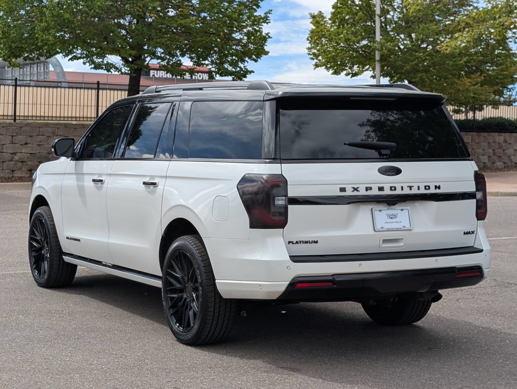 Used 2024 Ford Expedition Max Platinum AWD/4WD image 4