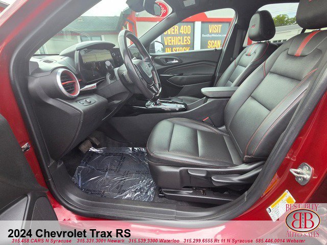 Used 2024 Chevrolet Trax RS w/ Driver Confidence Package FWD image 10