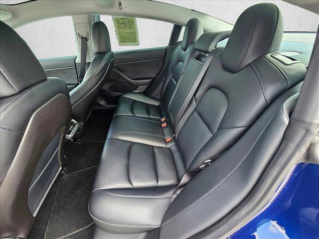 Used 2020 Tesla Model 3 Standard Range Plus image 19