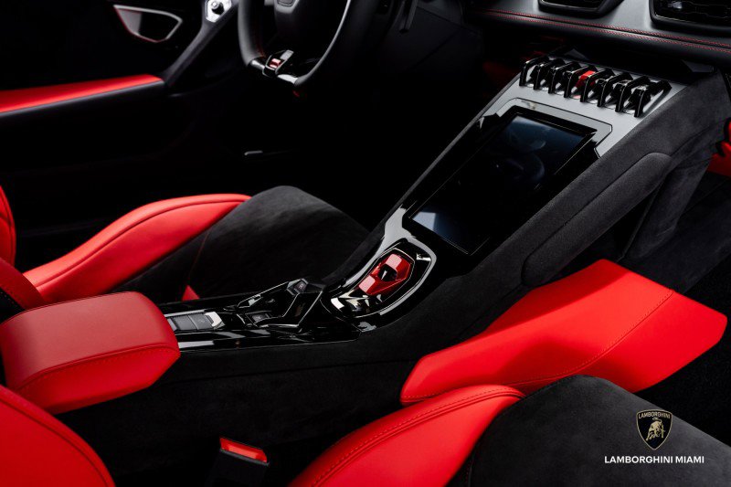 Used 2024 Lamborghini Huracan Tecnica image 47