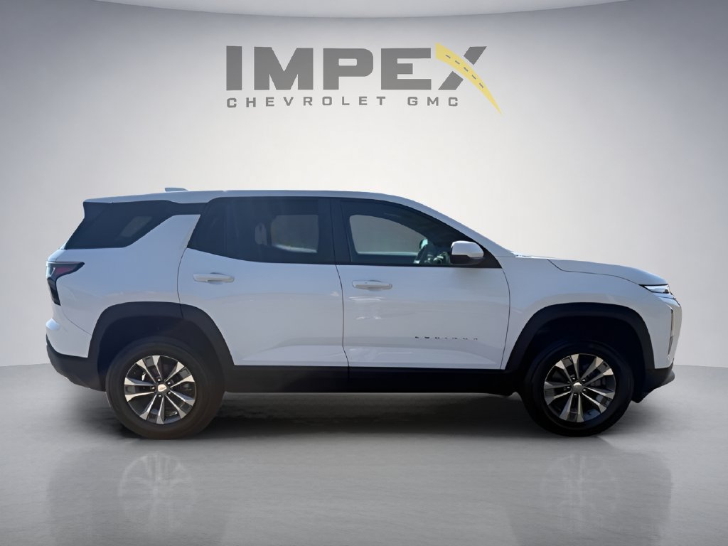 New 2027 Chevrolet Equinox LT FWD image 6