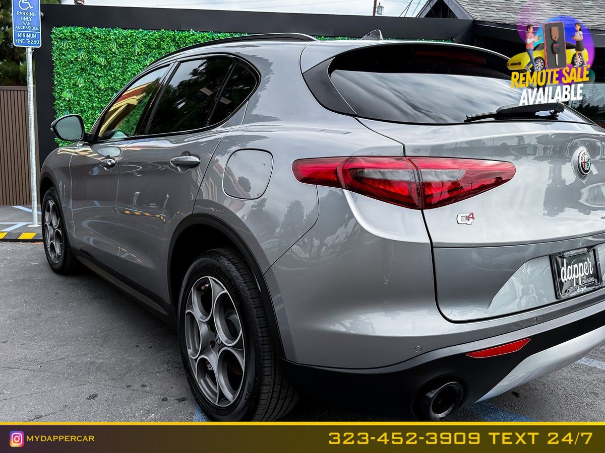 Used 2018 Alfa Romeo Stelvio Ti Sport AWD/4WD image 9