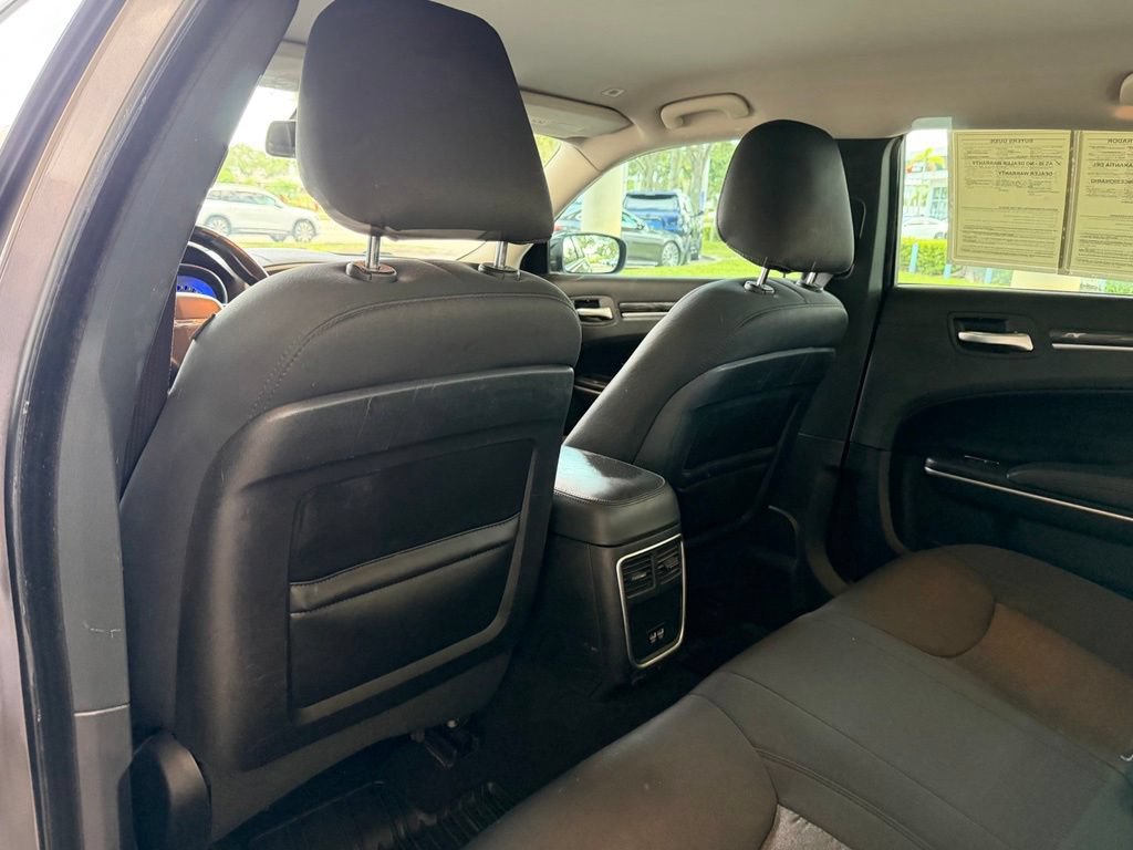 Used 2019 Chrysler 300 Touring w/ Sport Appearance Package RWD image 33