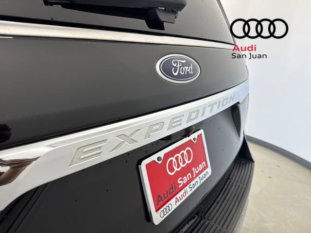 Used 2021 Ford Expedition XLT image 12