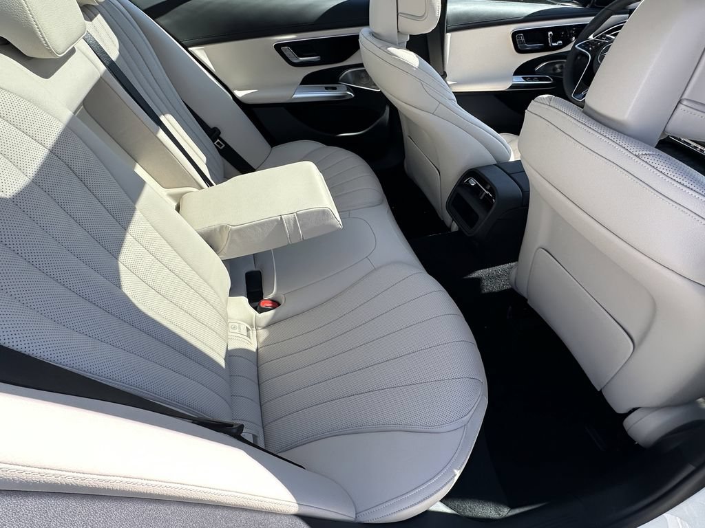 New 2026 Mercedes-Benz E 450 4MATIC Sedan image 18