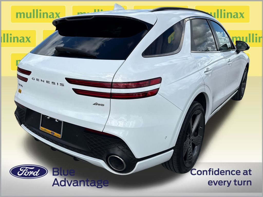 Used 2023 Genesis GV70 2.5T w/ Sport Prestige Package AWD/4WD image 4