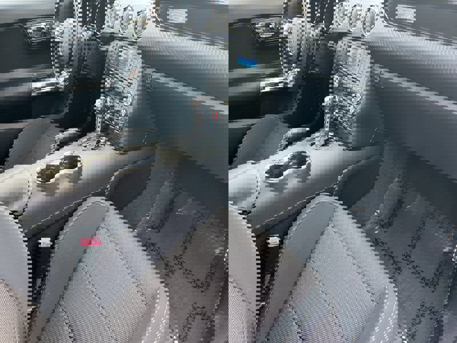 Used 2015 Ford Mustang Coupe image 15