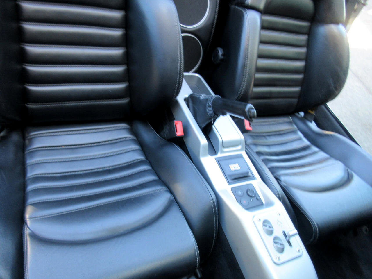 Used 2004 Ferrari 360 Spider image 33