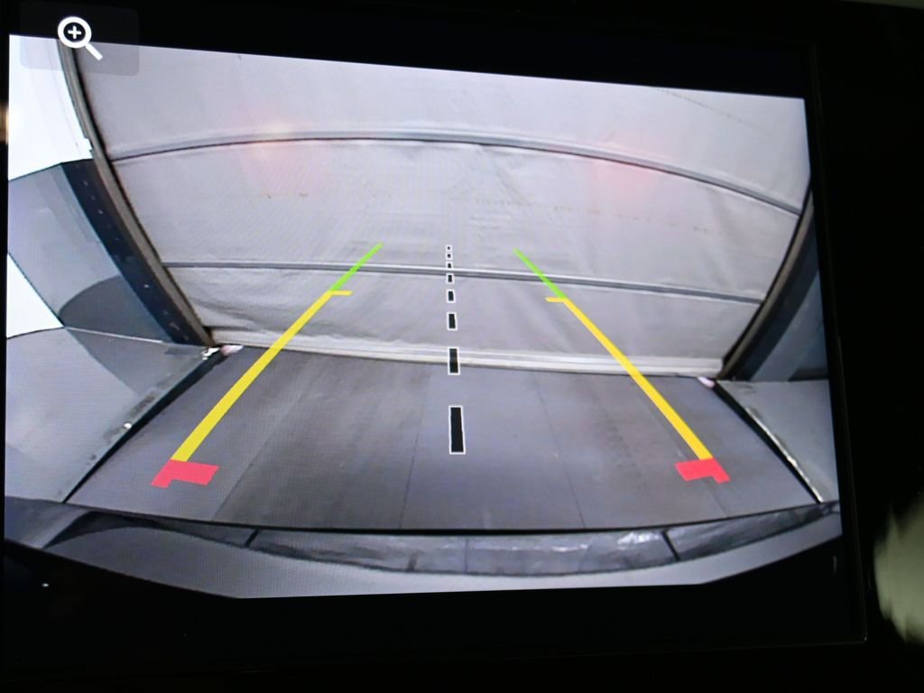 New 2025 Jeep Grand Cherokee L Laredo image 18