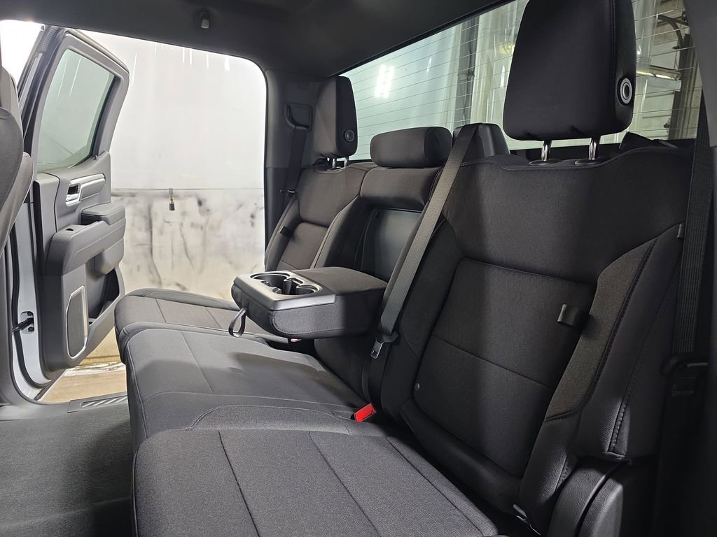New 2026 GMC Sierra 1500 Elevation image 13
