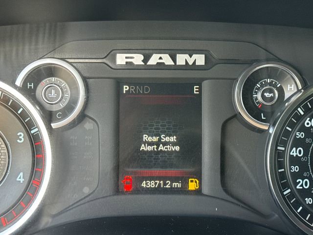 Used 2024 RAM 3500 Big Horn AWD/4WD image 17