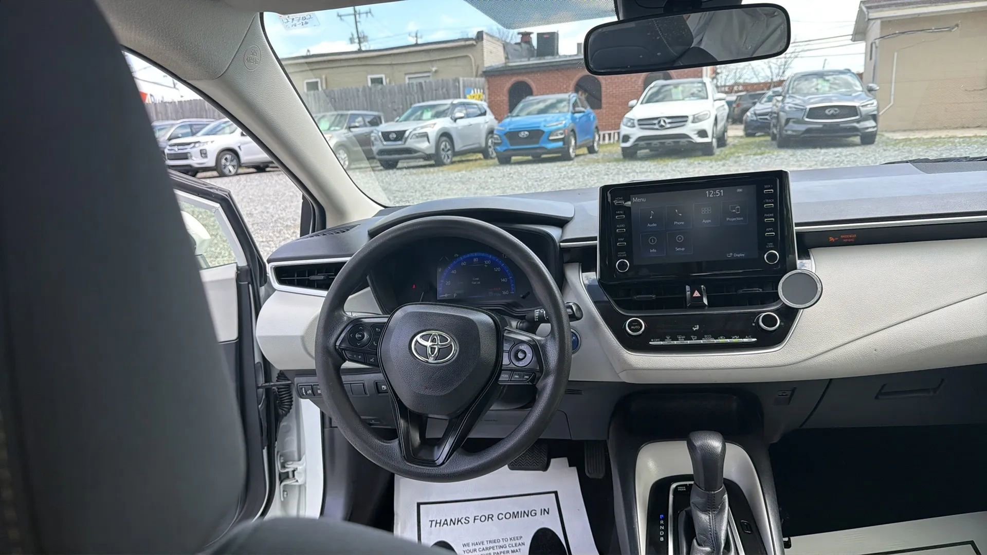 Used 2020 Toyota Corolla LE image 40