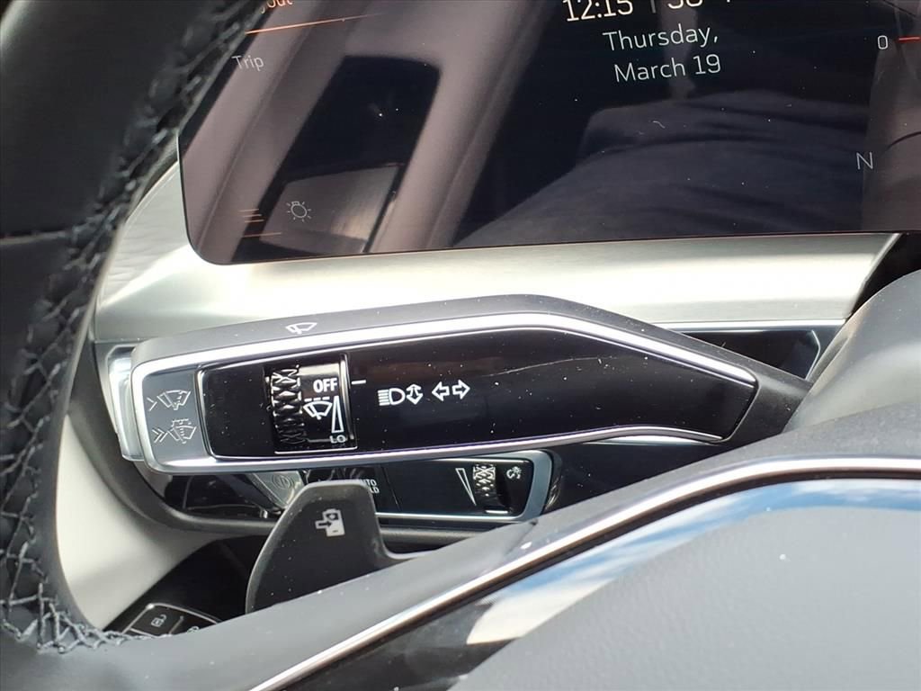 New 2026 Cadillac Lyriq Sport w/ LPO, Floor Liner Package AWD/4WD image 21