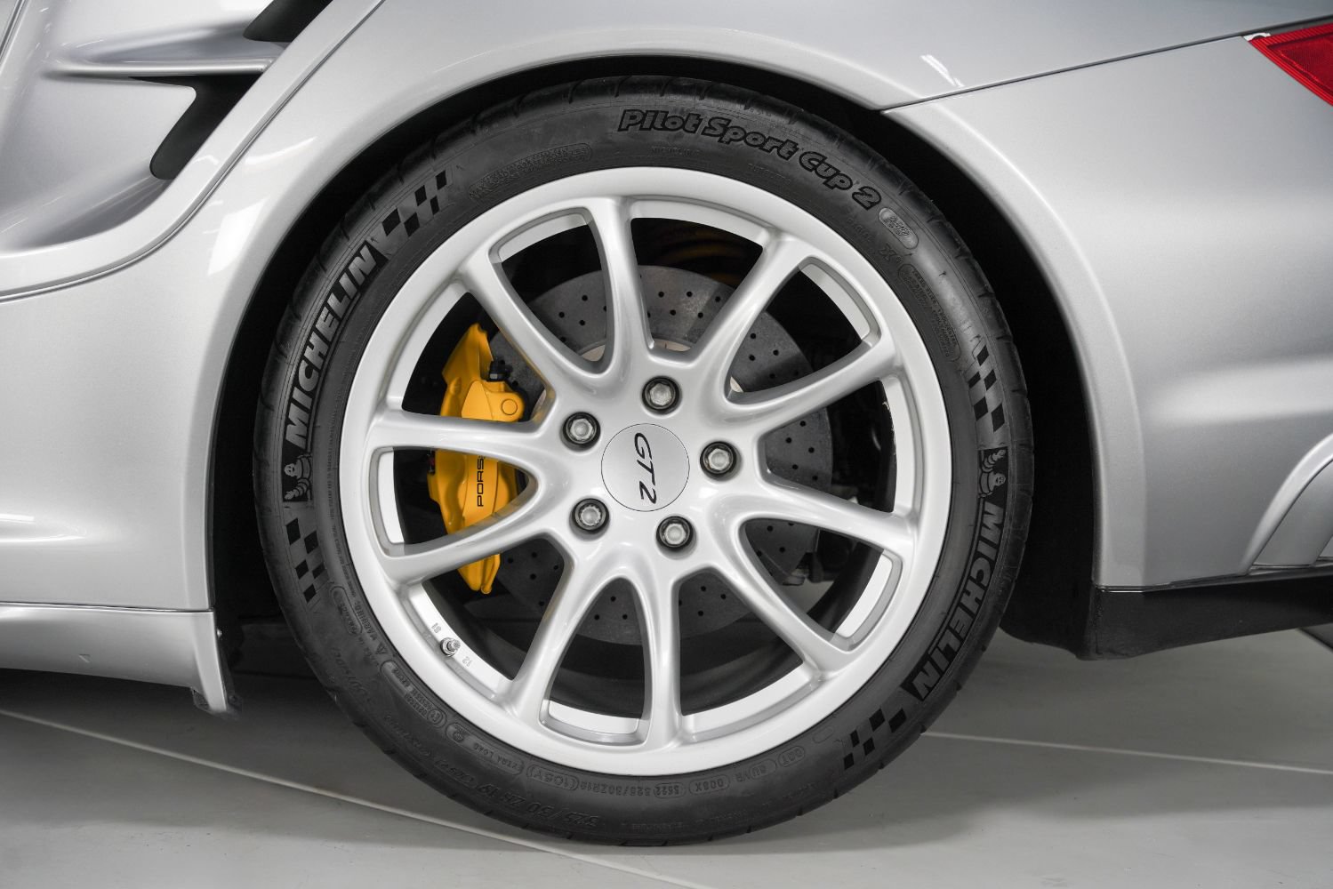 Used 2008 Porsche 911 GT2 RWD image 18