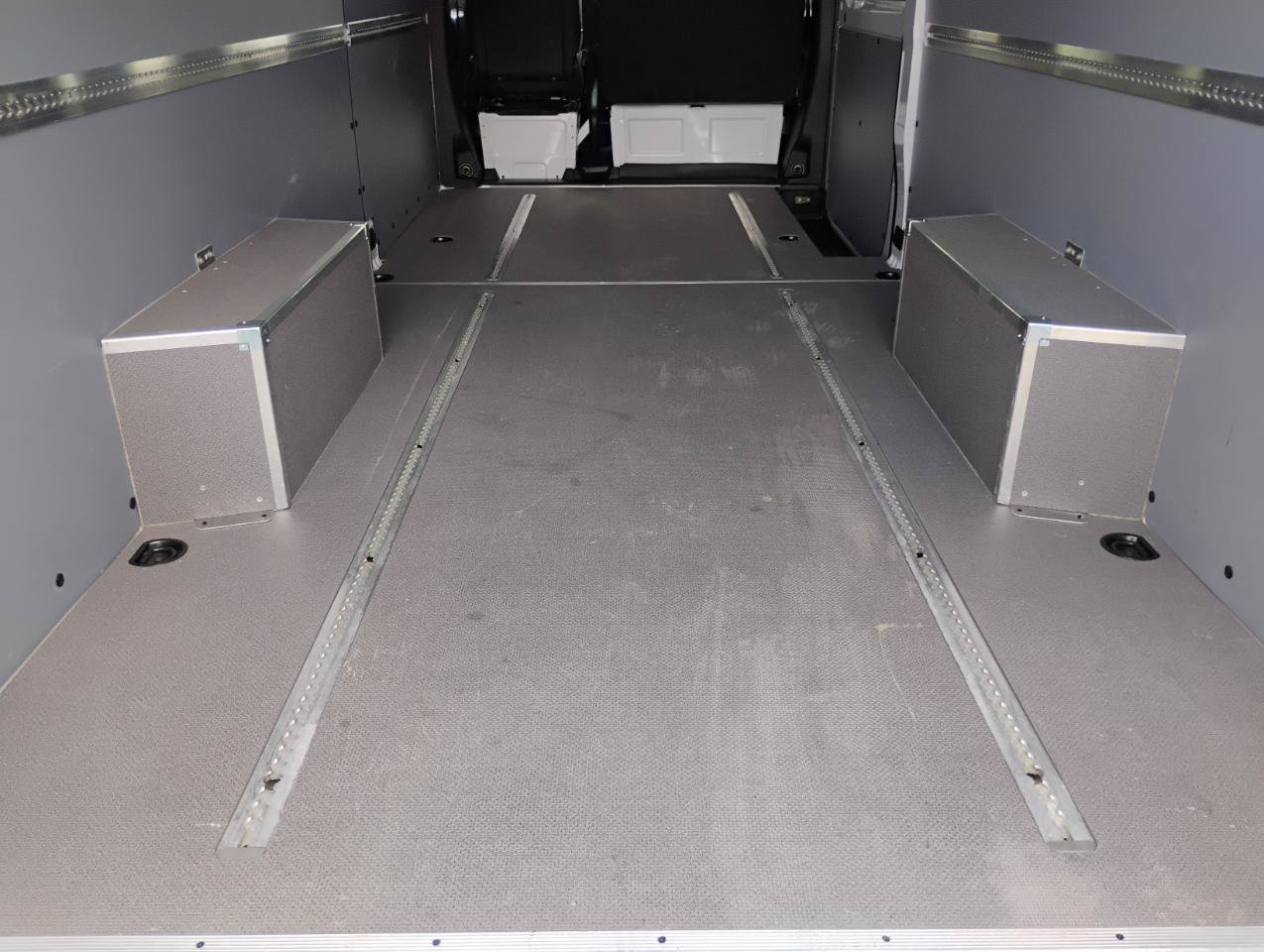 Used 2025 Mercedes-Benz Sprinter 2500 image 78