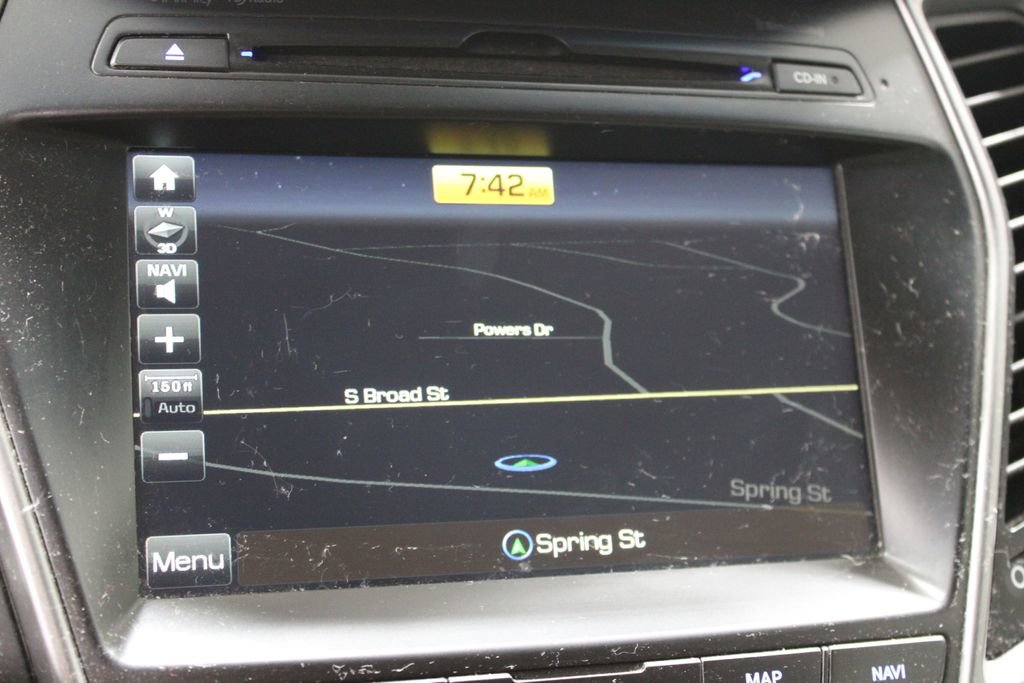 Used 2017 Hyundai Santa Fe Limited image 30