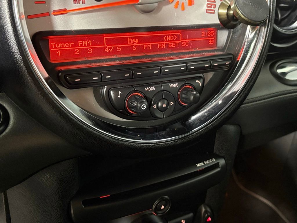 Used 2013 MINI Cooper S image 23