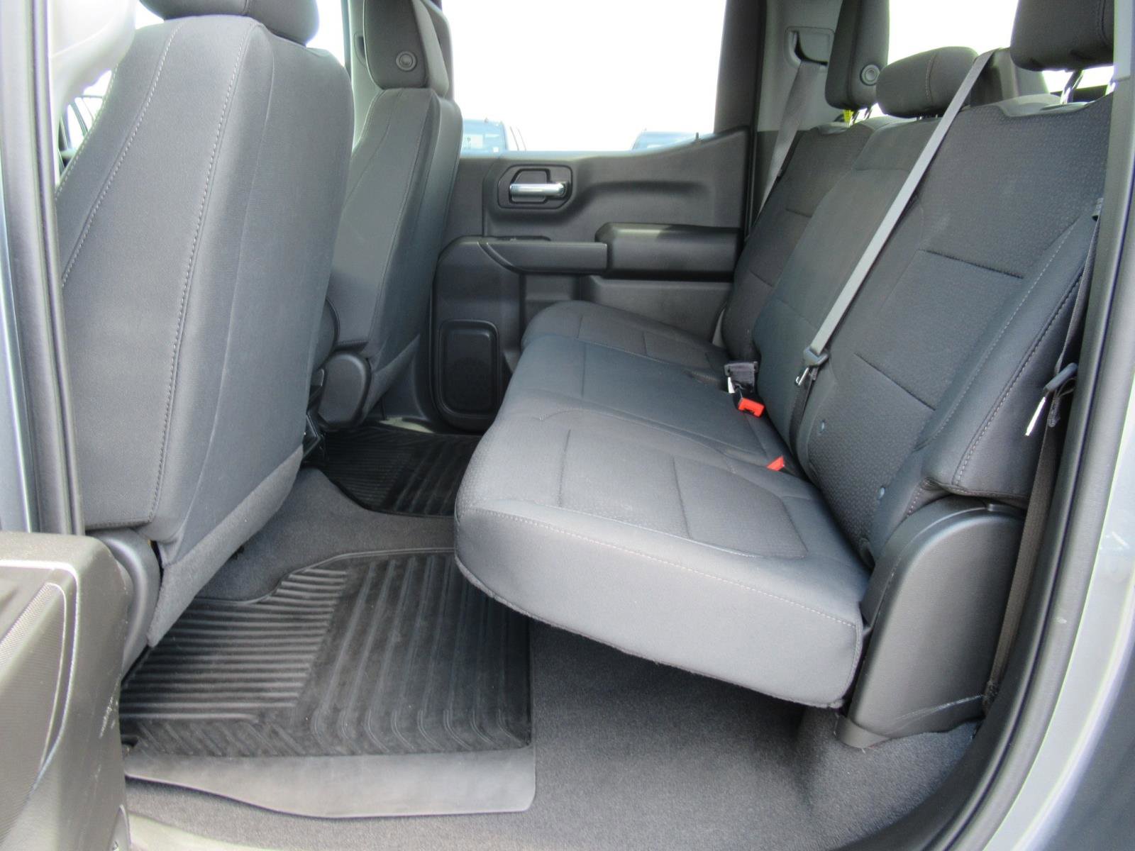 Used 2022 Chevrolet Silverado 1500 Custom w/ Safety Confidence Package RWD image 32