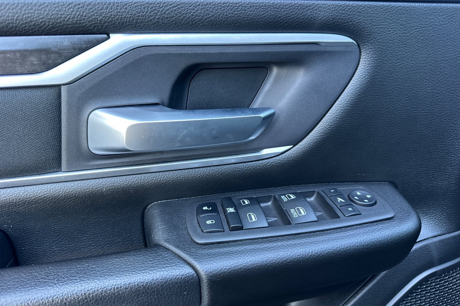 Certified 2023 RAM 1500 Big Horn AWD/4WD image 13