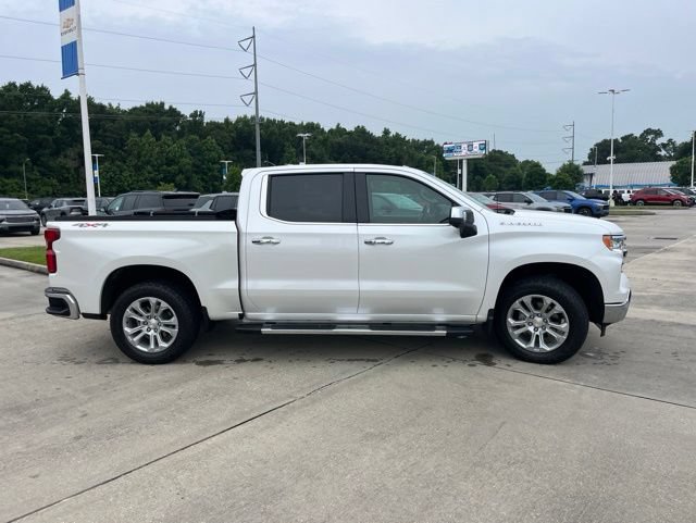 Used 2025 Chevrolet Silverado 1500 LTZ w/ Technology Package AWD/4WD image 12