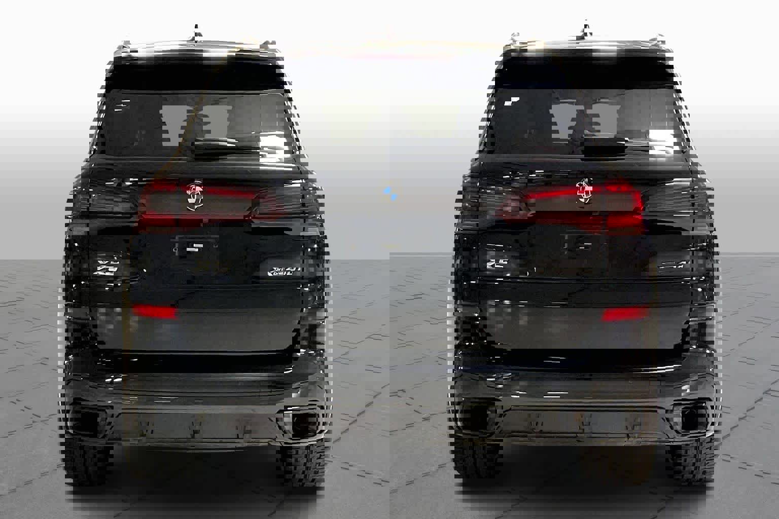 Certified 2023 BMW X5 xDrive40i w/ Executive Package image 4