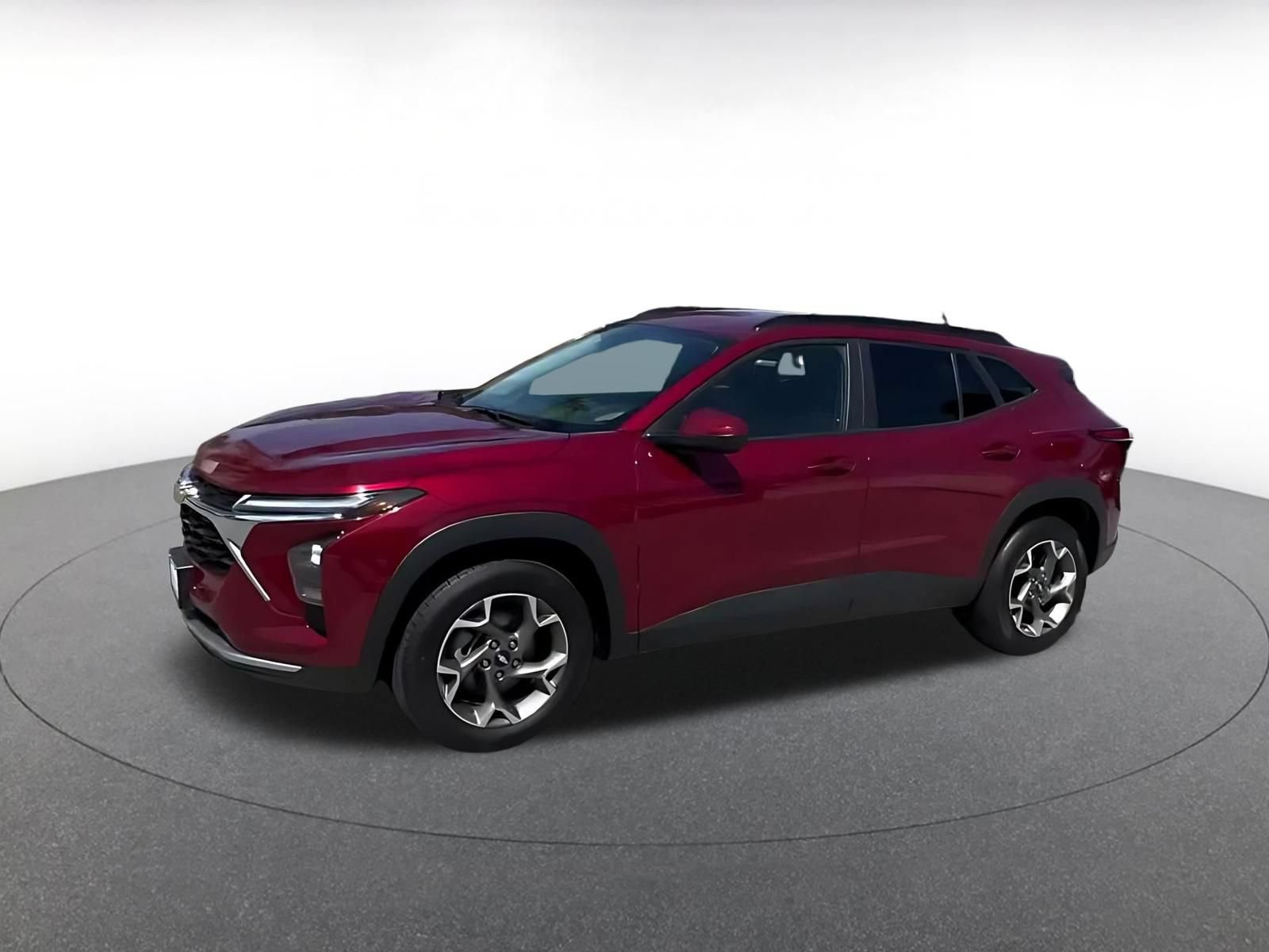 Used 2025 Chevrolet Trax LT FWD image 6