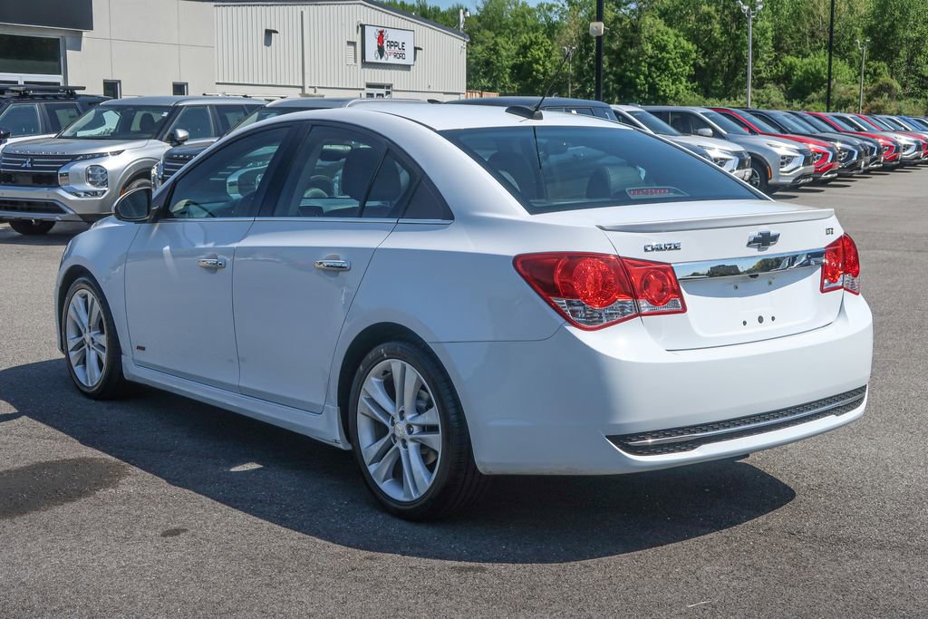 Used 2015 Chevrolet Cruze LTZ w/ Sun, Sound and Sport Package FWD image 9