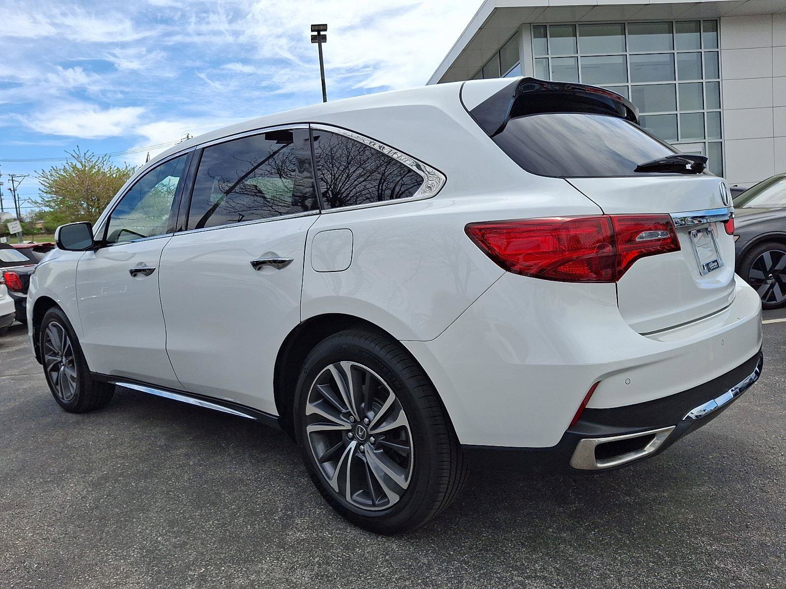 Used 2020 Acura MDX SH-AWD w/ Technology Package image 4