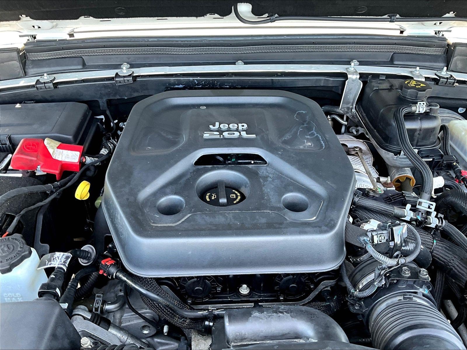 Used 2018 Jeep Wrangler Unlimited Sport S AWD/4WD image 30