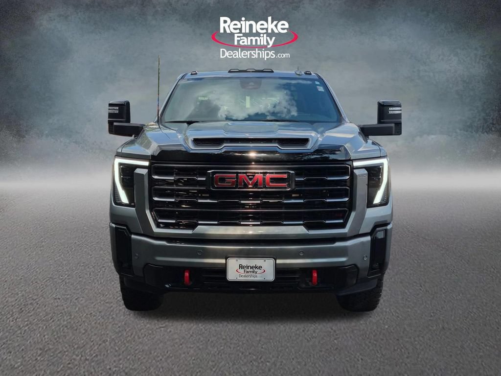 Used 2025 GMC Sierra 2500 AT4 w/ AT4 Premium Plus Package AWD/4WD image 2