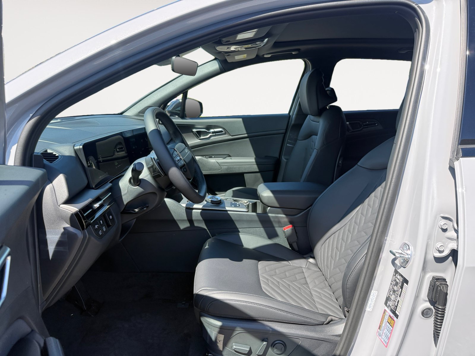 New 2027 Kia Sportage X-Line AWD/4WD image 10