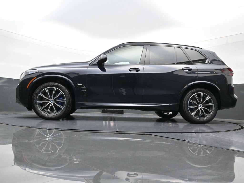 New 2026 BMW X5 M60i image 35