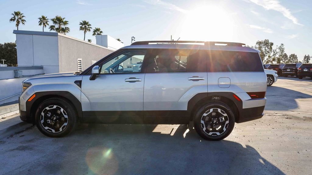 Used 2025 Hyundai Santa Fe SEL image 14