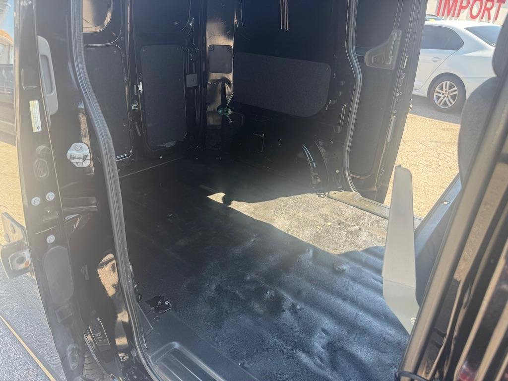 Used 2015 Nissan NV200 S FWD image 10