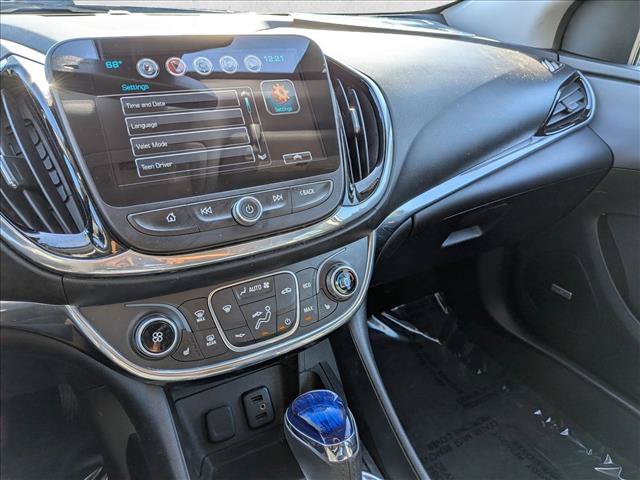 Used 2018 Chevrolet Volt Premier w/ Driver Confidence Package FWD image 13
