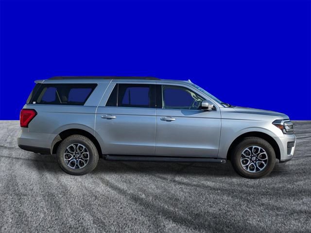 Certified 2024 Ford Expedition Max XLT RWD image 3