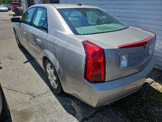 Used 2004 Cadillac CTS 3.6 w/ Preferred Equipment Group RWD image 3