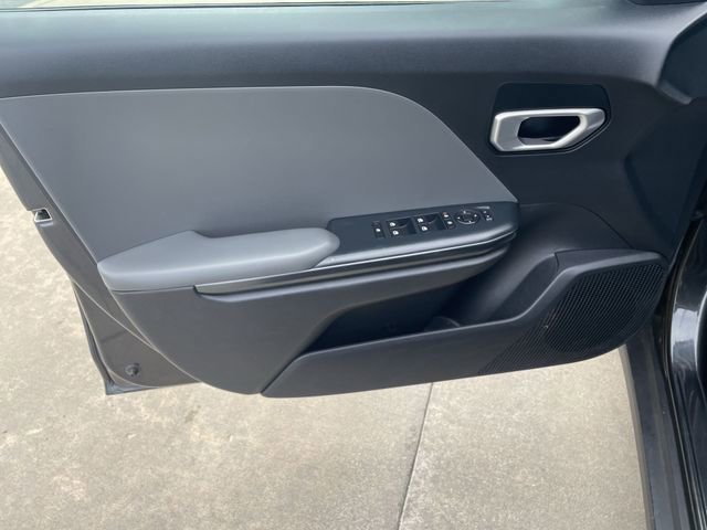 Used 2025 Kia K4 FWD image 14