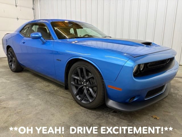 Used 2019 Dodge Challenger R/T RWD image 1