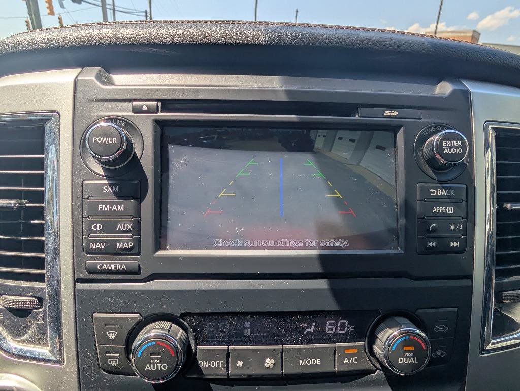 Used 2016 Nissan Titan SL AWD/4WD image 40