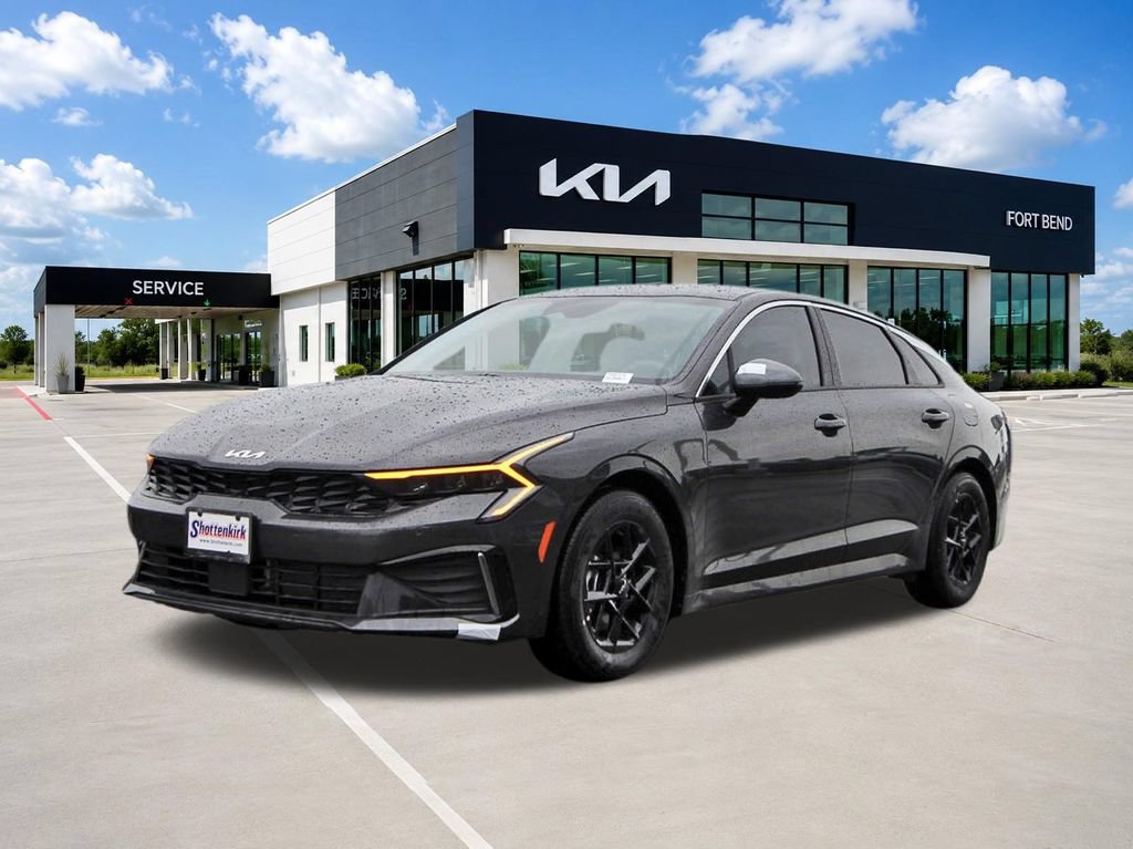New 2026 Kia K5 LXS FWD image 1