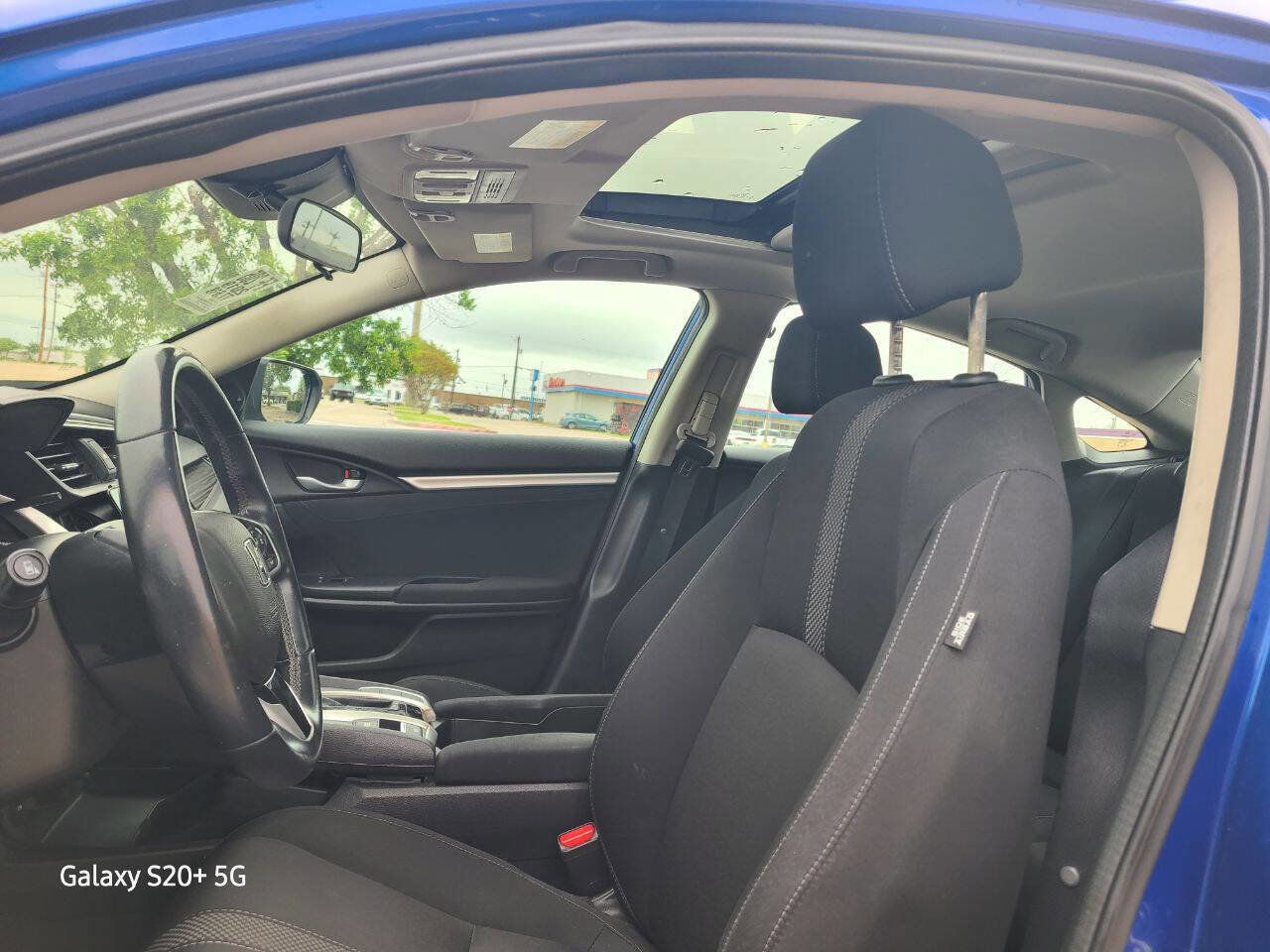 Used 2019 Honda Civic EX image 13