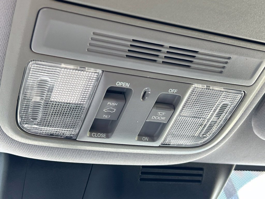 Used 2021 Honda CR-V EX image 37