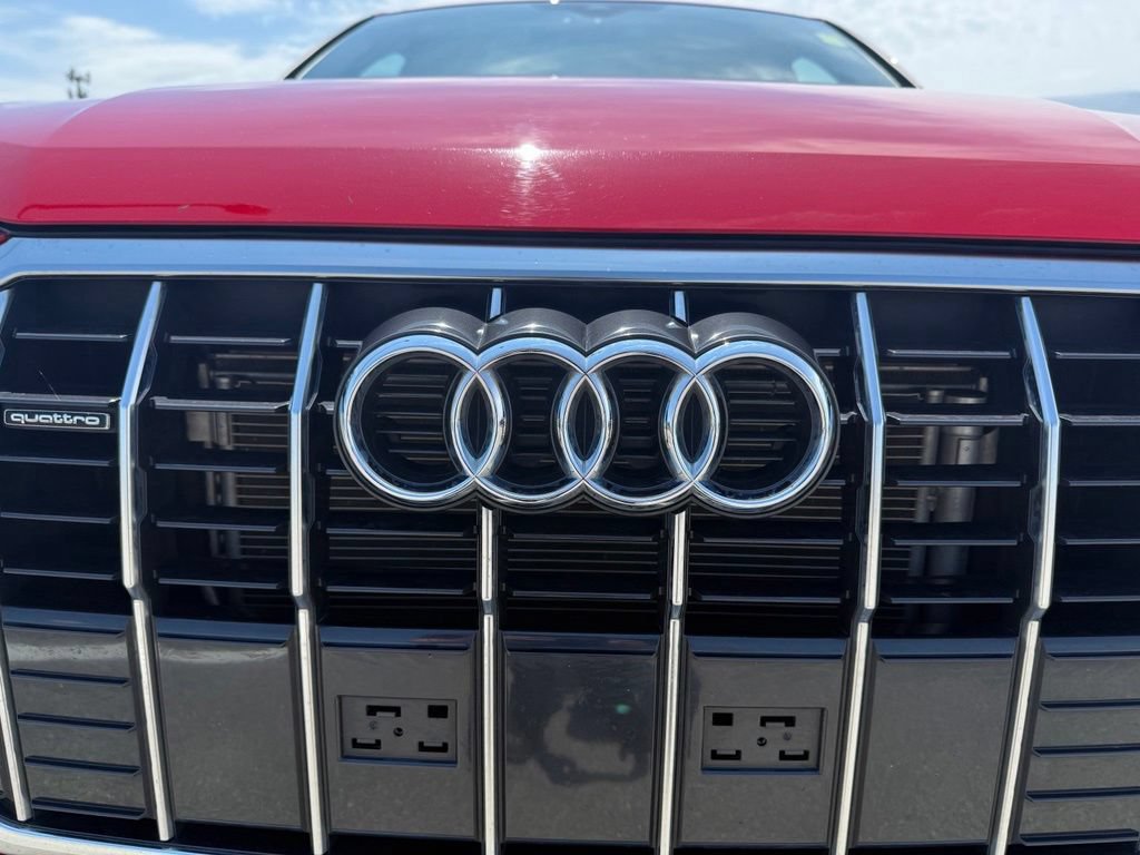Used 2025 Audi Q3 2.0T Premium AWD/4WD image 18