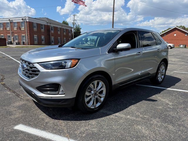 Used 2024 Ford Edge Titanium AWD/4WD image 4